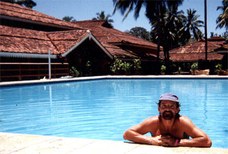 11sri_lanka_pool