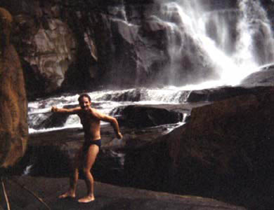 sri_lanka_waterfall