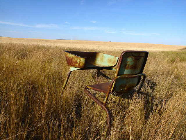 little desk in the prairie