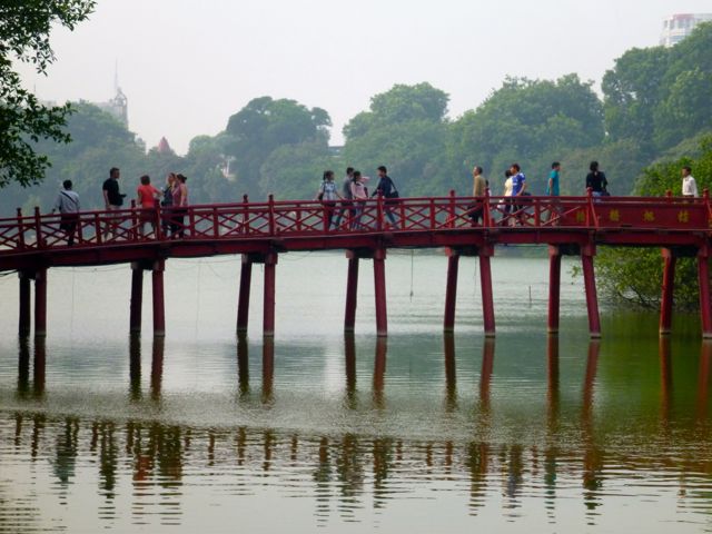 Hoàn Kiếm Lake