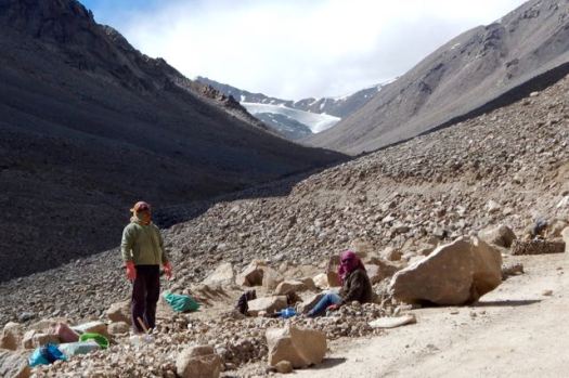 Khardongla Pass mountain bike - 10 of 16