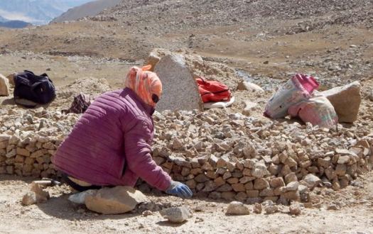 Khardongla Pass mountain bike - 9 of 16