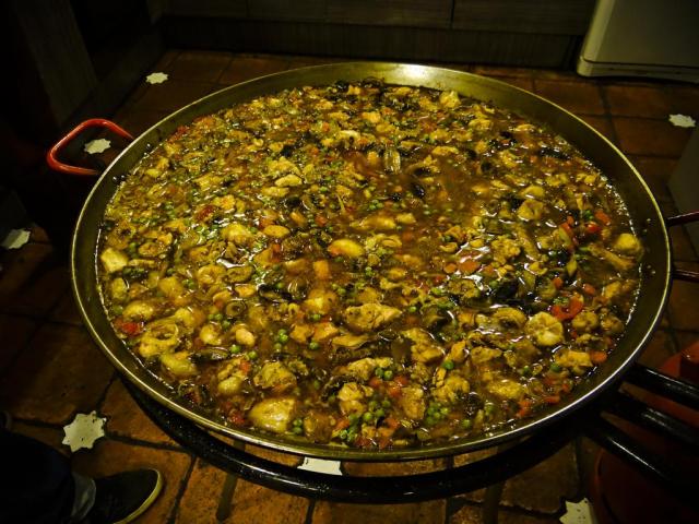 Oasis Paella