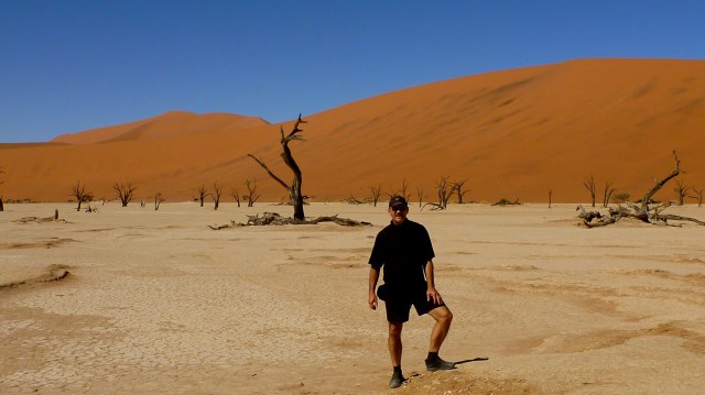 Sossusvlei Dunes, Namibia - Deadvlei