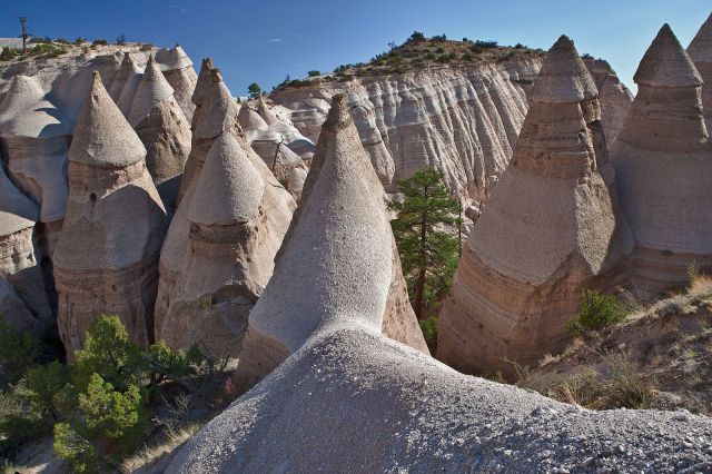 american_hiking_society_instagram_takeover-_kasha-katuwe_tent_rocks_national_monument_new_mexico_17919351439